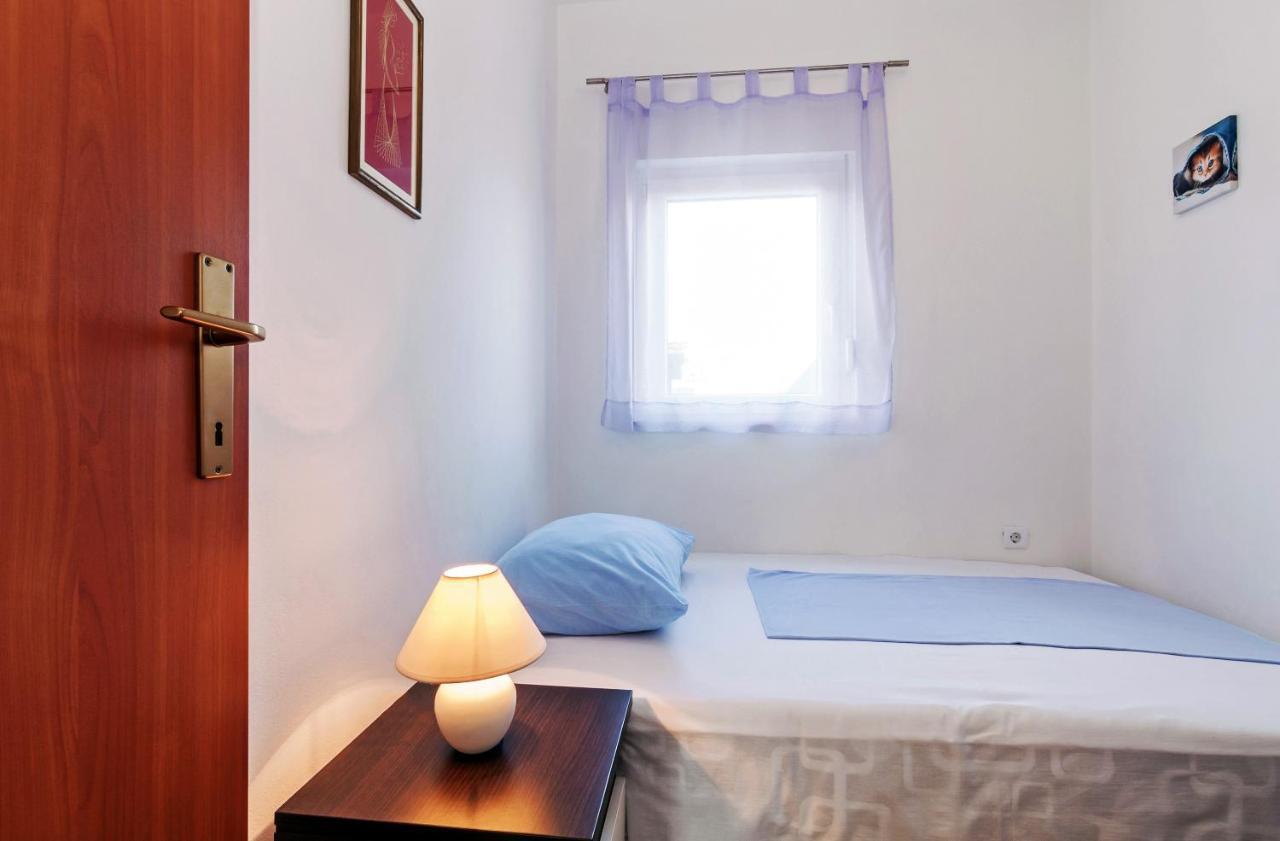 Apartment Marelja - Private Parking And Balcony Zadar Exterior foto